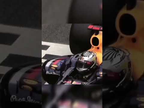 Fernando Alonso and Sebastian Vettel Stare at Each Other Before the 2012 Brazilian GP 😯