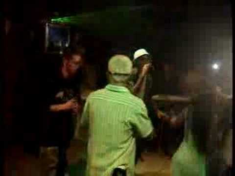 LO- DEL PATO! (DIE-CHES-LALO) PRREE!!