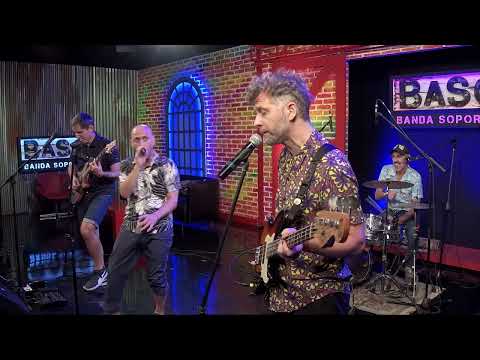 Árbol | Trenes Camiones y Tractores | En Vivo en Banda Soporte