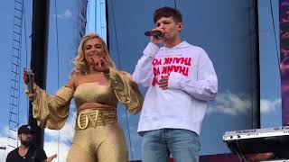 Download lagu Louis Tomlinson and Bebe Rexha- Back to You at the iHeart Daytime Village in Las Vegas 9/23/17 mp3