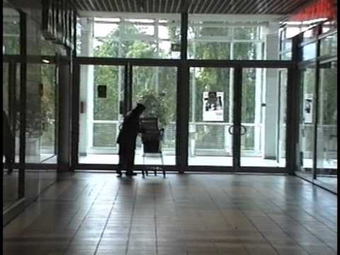 Einkaufszentrum Hamburger Strasse am 2. Mai 1992