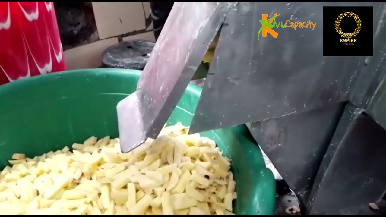 Vidéo : Regardez comment fonctionne cette machine éplucheuse et coupe fritte inventé par les étudiants de Goma