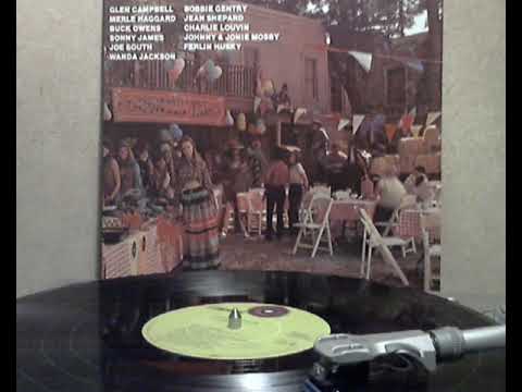 Merle Haggard - Workin' Man Blues [stereo LP version]