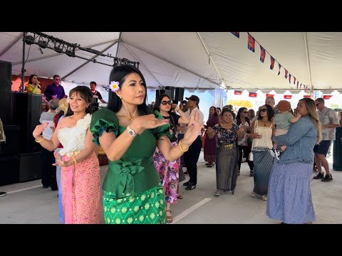 Ano Novo Khmer em Wat Fontana, Califórnia, 30 de abril de 2023 EP1 no Mosteiro de Paduma.