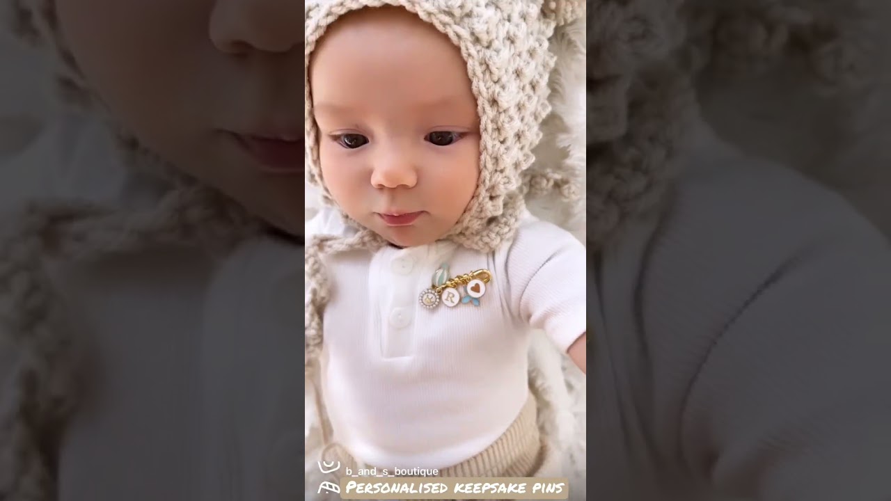 Personalised Keepsake pins #babypin #babykeepsake #pin #baby #newborn#babygift #babyshower #keepsake