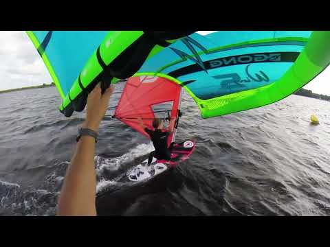 Wingfoil versus Windsurf