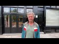 Frankie mag geen evenementen meer organiseren en opent daarom een bar