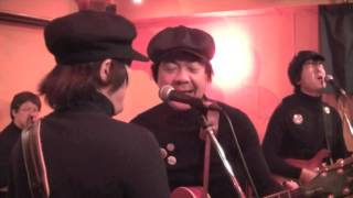 The Mountbattens plays &quot;Keep Your Hands Off My Baby&quot;