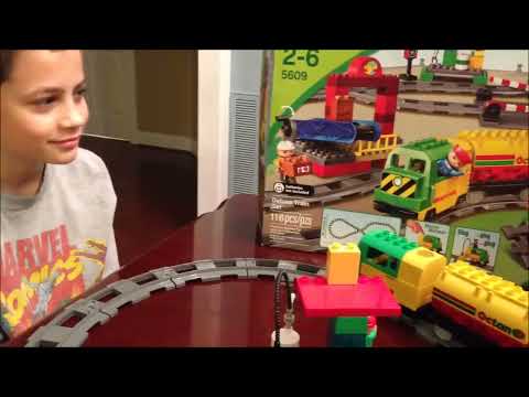 LEGO DUPLO 5609 Deluxe Train Set Review and Play and Compare - Building Toy