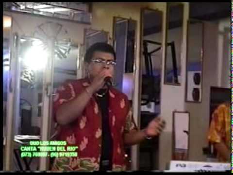 Humo alcohol y madrugada