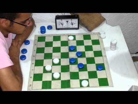 Jogo de damas: Vinícius (Campeão Brasileiro) x Rogerinho - 02