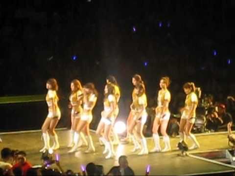 Oh! [SNSD @ SMtown L.A 2010!]