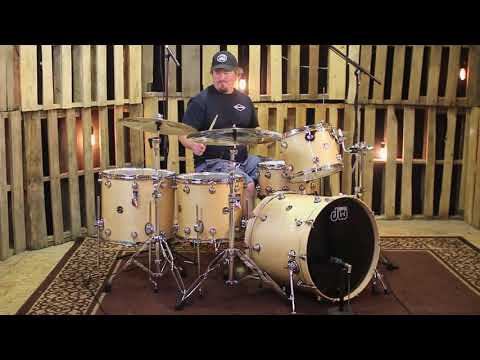 DW Performance Natural Lacquer Drum Set - 22, 13, 16, 18, 8x14