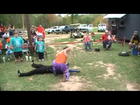 Mongoose attacks Fantastico