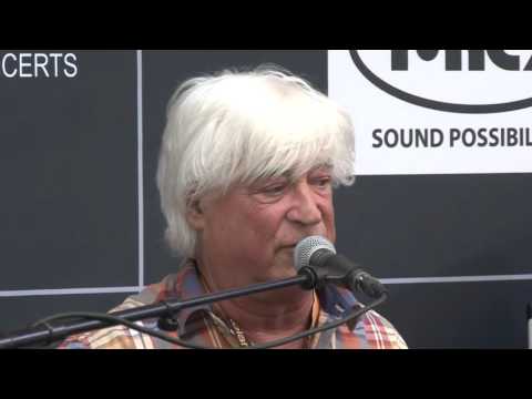 Billy Cross at the Copenhagen Guitar Show 2015