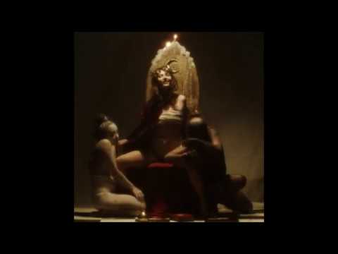 Feli Colina - La Familia