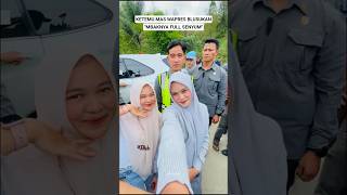 Download lagu Wapres Gibran Blusukan Dicegat Mbak-Mbak Minta Foto #gibran #gibranrakabuming #wapresgibran mp3