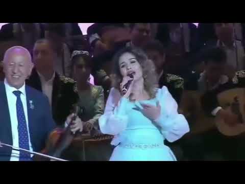 Abduxoshim Ismoilov Va Adolat Ismoilova