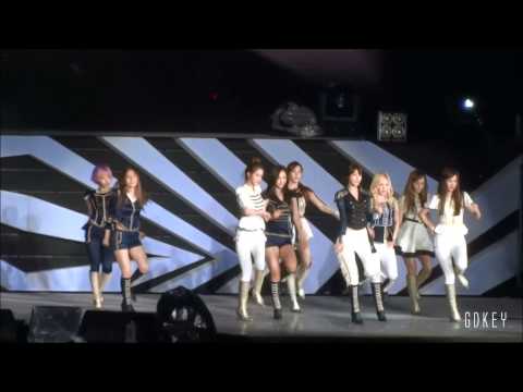 SMTown Singapore SNSD - The Boys