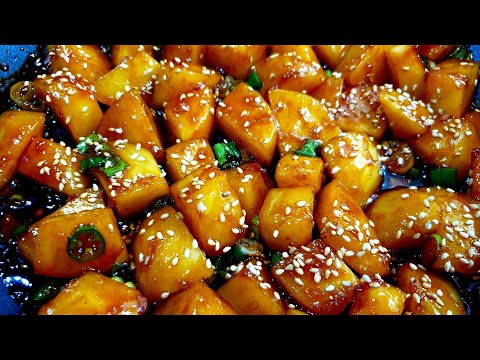 감자조림 맛있게 하는법. 물 1도 없이 부서지지않고 쫀득하고 매콤한 양념! 이렇게 만들면 밥반찬 걱정 끝~!