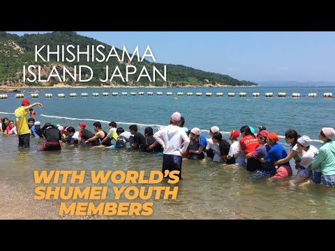 Khishima Island   Japan beach fun With World Shumei Youth members