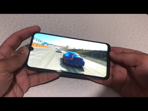 Huawei P Smart (2019) - Gaming Experience [HD]