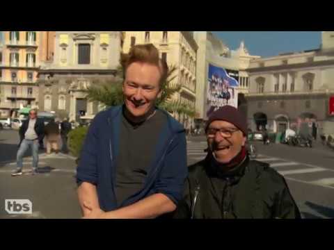 [KOR SUB] 조든 슐랜스키가 나폴리에서 코난 오브라이언에게 커피 강의를 하다 2부 (#conanitaly)