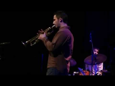 Isotope Trio - Bigue Gencive (Live, Rocher de palmer Bordeaux)