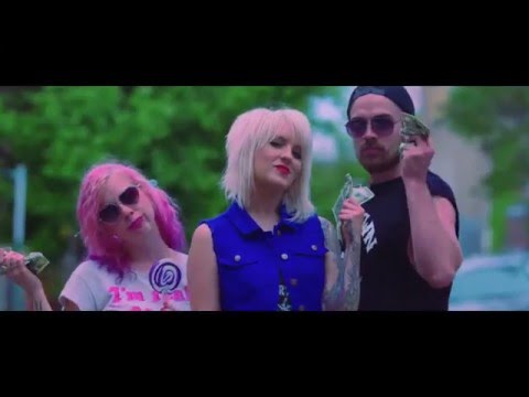 The Anti-Queens: Ladders ft. Sarah Blackwood [OFFICIAL VIDEO]