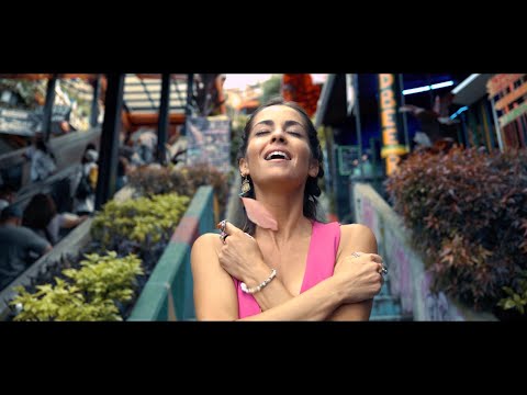 Sofía Ellar - Pa´delante es Pa'Lla (Videoclip Oficial)