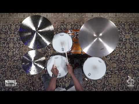 Zildjian 22" A Avedis Ride Cymbal - 2482g (AA22R-1070220W)