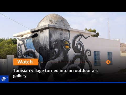Tunisian village turned into an outdoor art gallery