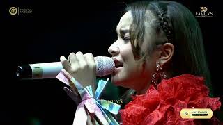 Download lagu Tasya Rosmala - Cinta Yang Pudar Live Cover Edisi Cikarang Tekel Feat Tasya Rosmala & Jihan Audy mp3