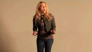 Rachel Holder "Crying", "Llorando"