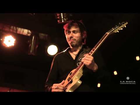 LURRIE BELL EN RED HOUSE STUDIOS: ¨Hide away¨ (zapada)