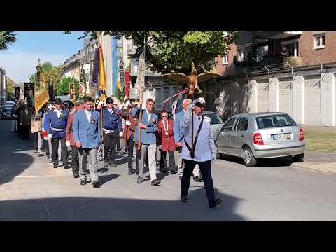 Schützenfest Düsseldorf-Unterrath 2019 - Fahneneinmarsch vor dem Festumzug am 15.09.2019