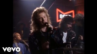 Daryl Hall &amp; John Oates - Downtown Life (Official Video)