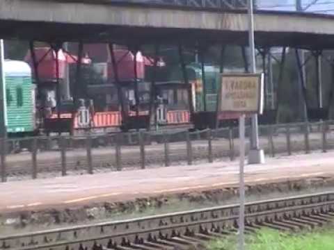 Transito INV carro gru di LDZ in transito a Riga