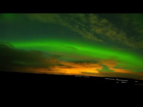 Planning accommodation in Iceland - is it worth booking accommodation in advance in Iceland and w...