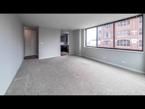Tour a -16 2-bedroom, 2-bath at the newly-updated River North Park Tour a -16 2-bedroom, 2-bath at the newly-updated River North Park