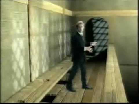 ONE FOOT IN THE PAST - Tudor Toilets (BBC2, 1995)