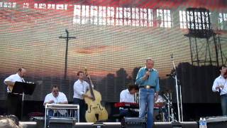 Ray Price @ Farm Aid 2011, with special guest Billy English
