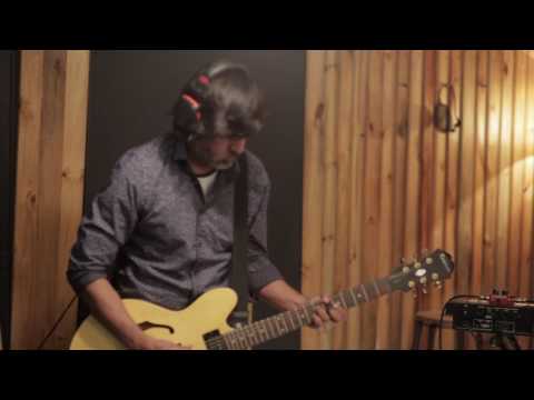 Tomates Fritos - Multicolor ( Huyendo De La Tempestad - Sesión En Vivo )