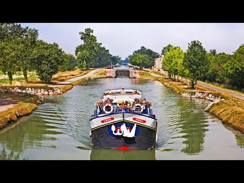 First Class Hotel Barge Cruises in Gascony | European Waterways