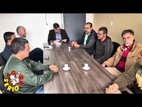 PREFEITO WILHIANS RECEBE O ASSESSOR DO DEPUTADO FEDERAL ZARATTINI E AUTORIDADES DO PT