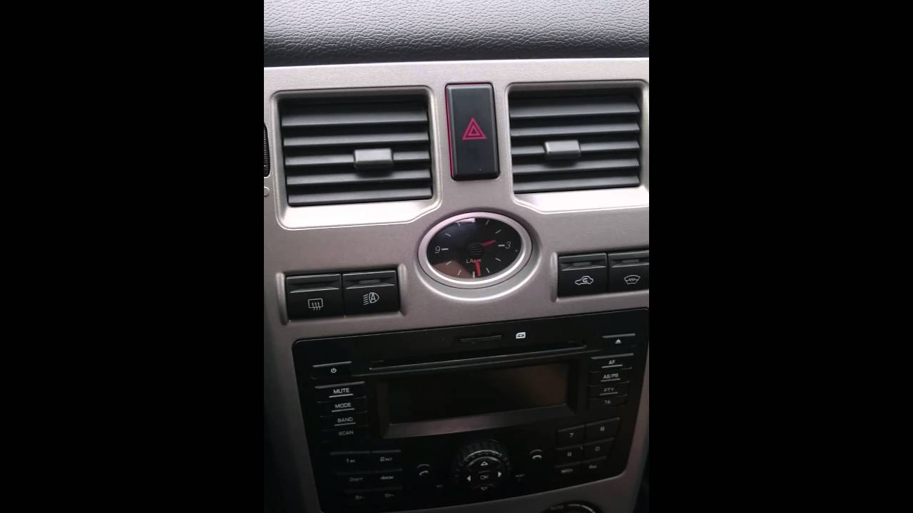 как снять кнопку аварийной сигнализации приоры