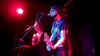 I don&#39;t want to be here - Allison Wiess (Bess Rogers backup vocals) @  Middle East Upstairs Nov 2, 2