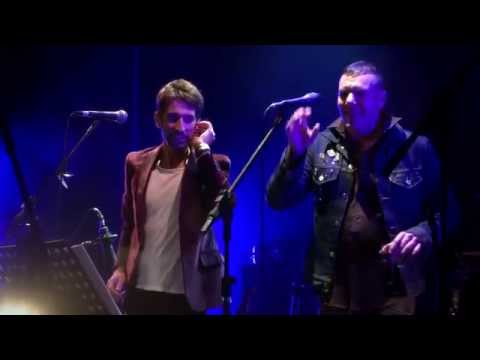 Diego Frenkel / Vivo en Siranush - El bar de la calle Rodney