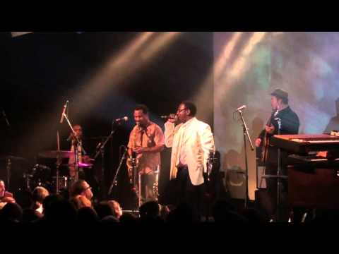 (HD) Soulive with Karl D - Do the 2 into Too Much - 12.11.10 - The Independent San Francisco, CA