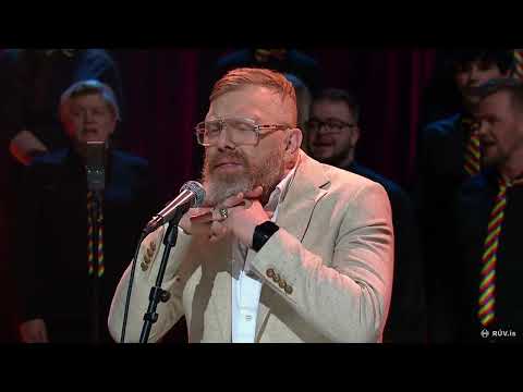 Tvihofd og Hinsegin kórinni - Fyrirgefðu að ég rotaði þig um jólin